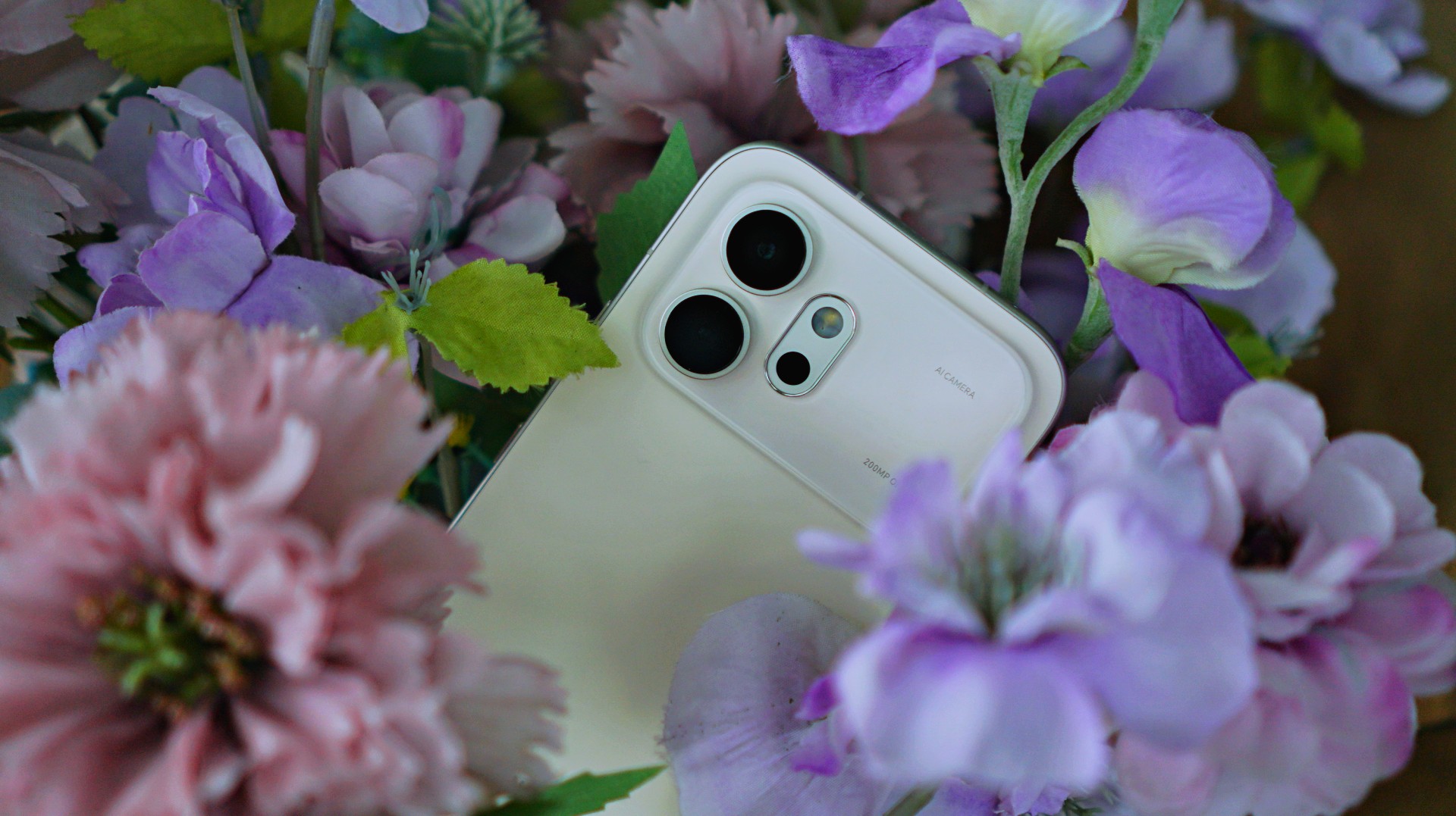 HONOR 600